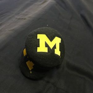 u of m ear muffs never worn